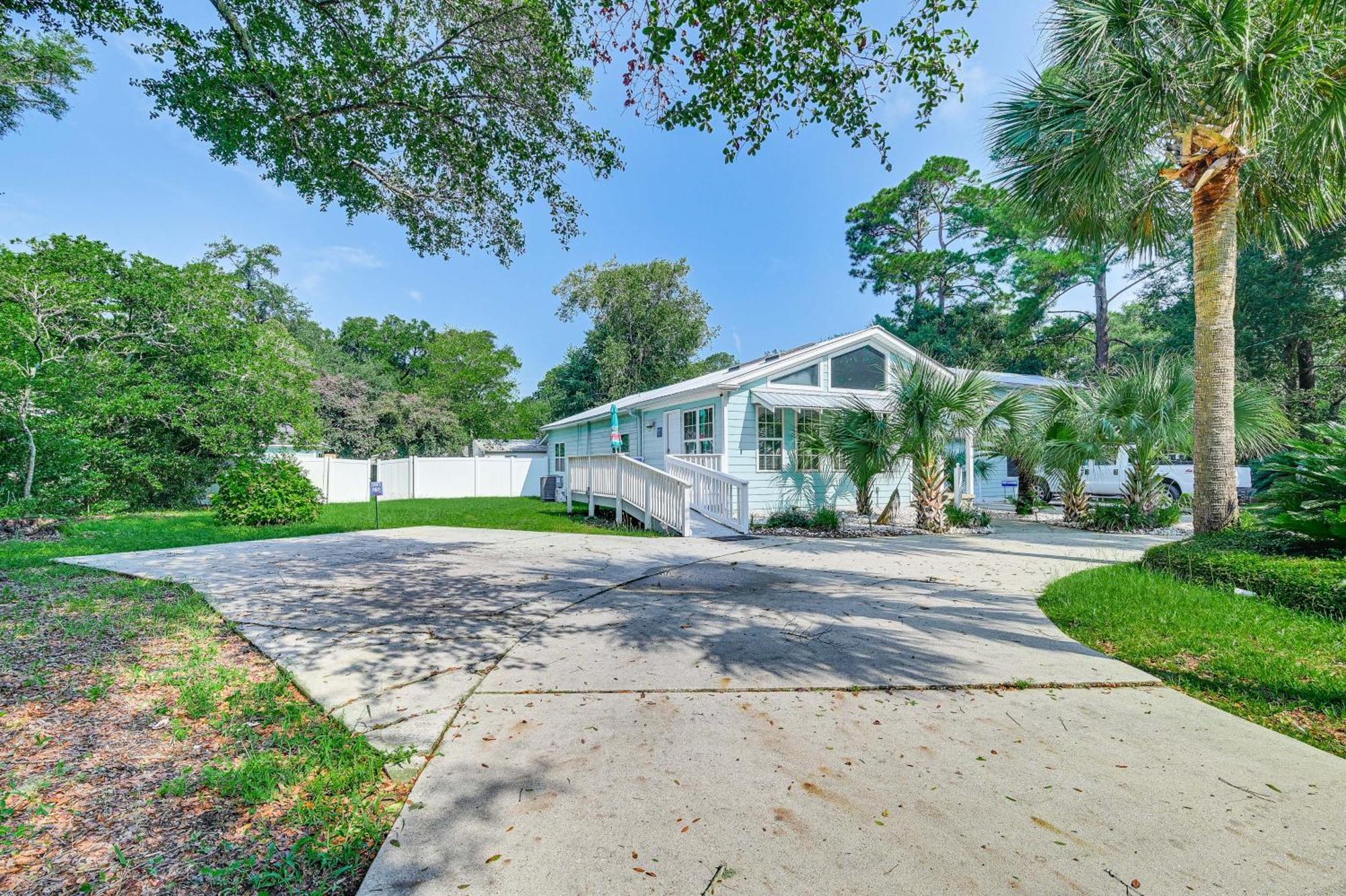 Murrells Inlet Studio Less Than 2 Mi To Marsh Walk Миртъл Бийч Екстериор снимка