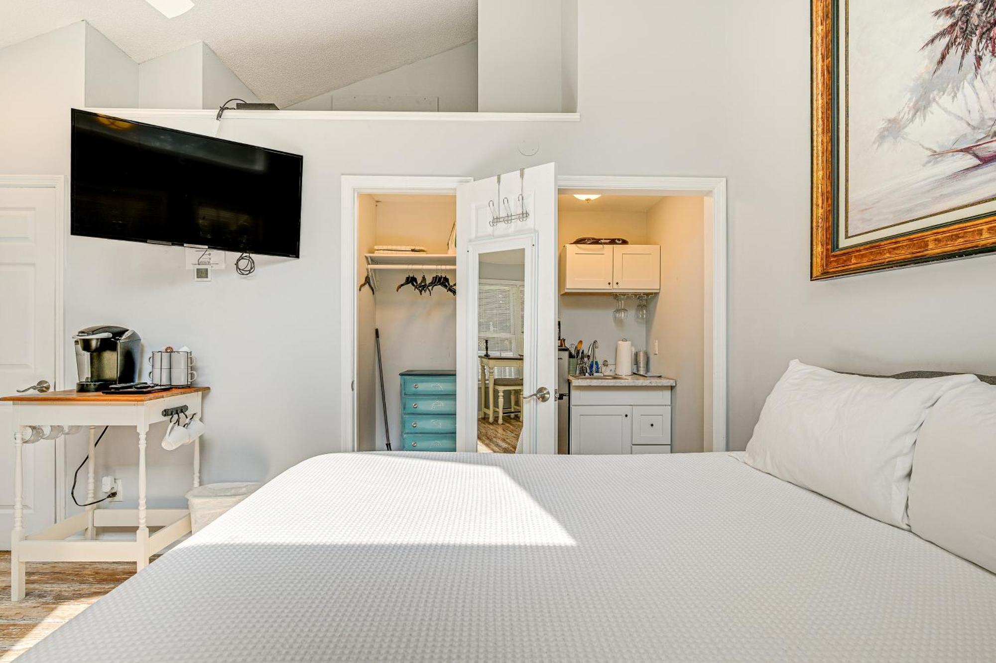 Murrells Inlet Studio Less Than 2 Mi To Marsh Walk Миртъл Бийч Екстериор снимка