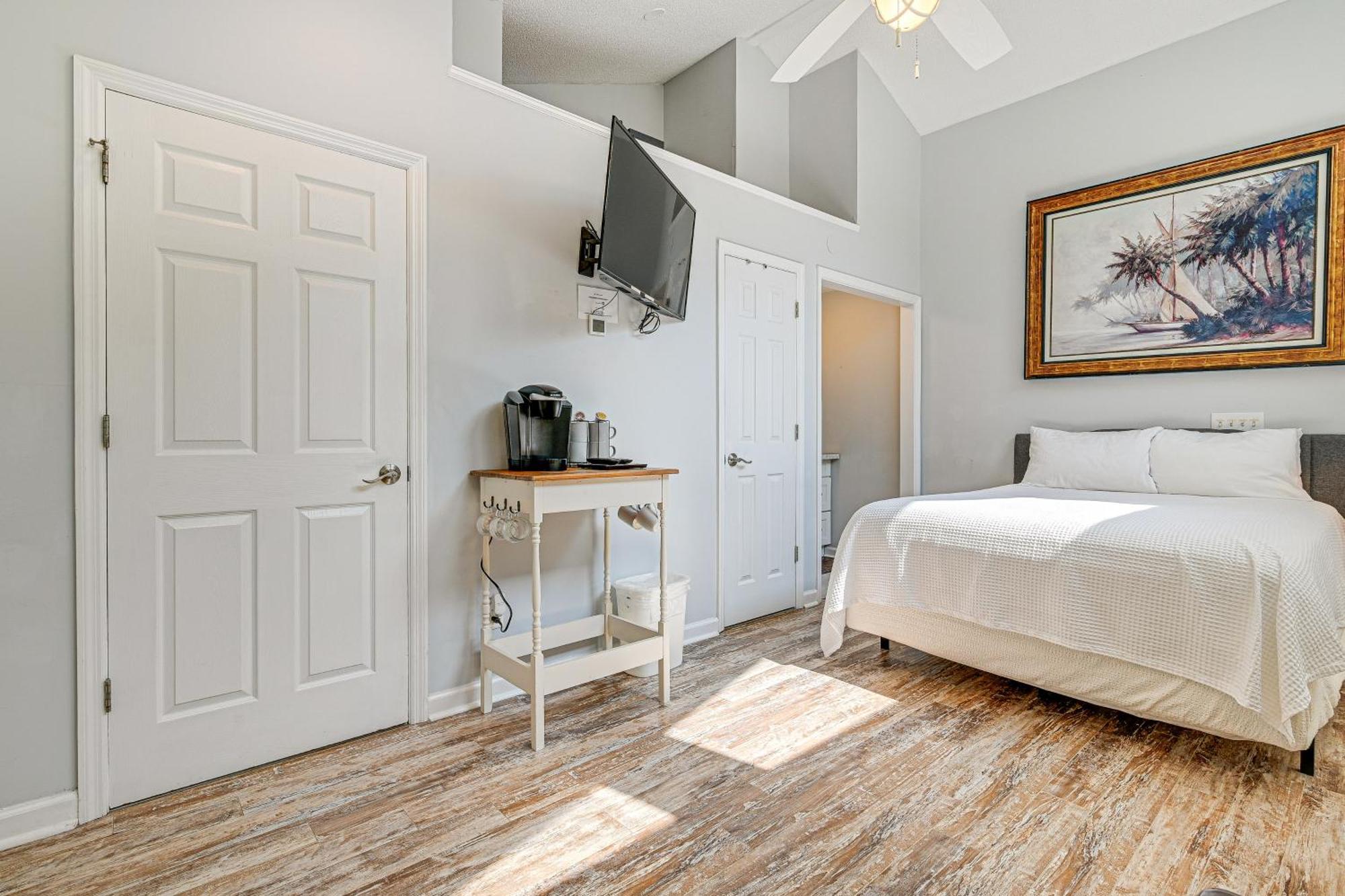 Murrells Inlet Studio Less Than 2 Mi To Marsh Walk Миртъл Бийч Екстериор снимка
